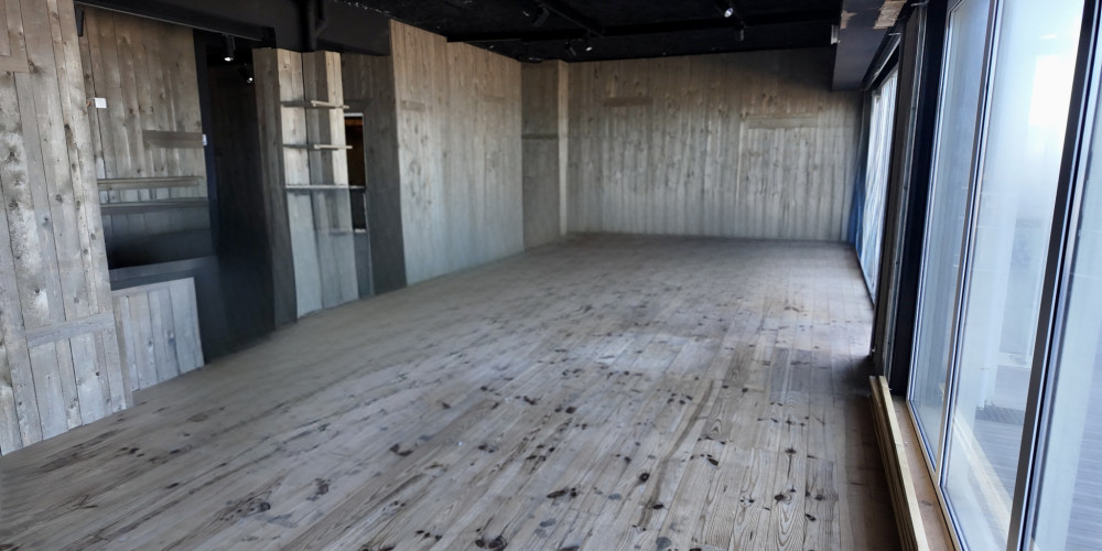 local commercial à LACANAU (33680)